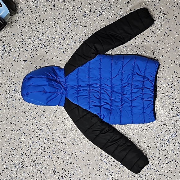 Warm Puffer Coat - Picture 4 of 7